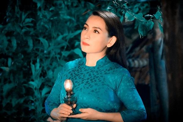 Vạch mặt nữ ca sĩ lợi dụng bệnh tình Phi Nhung kiếm chác riêng?-7