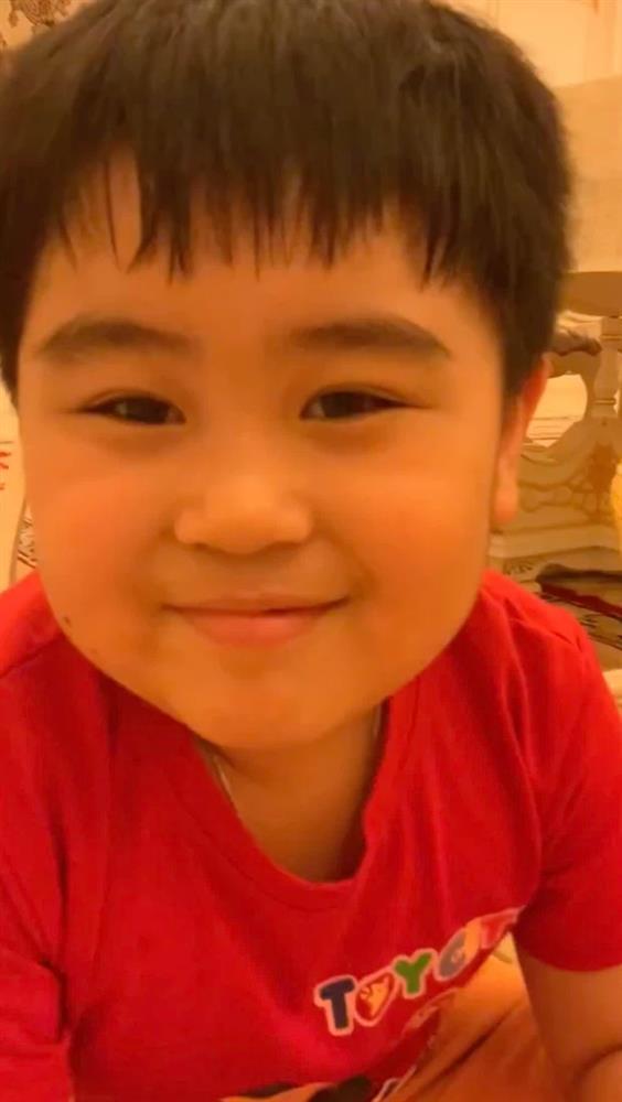 Tỷ phú 9 tuổi thừa kế khối tài sản 6000 tỷ tập tành review đồ ăn-3