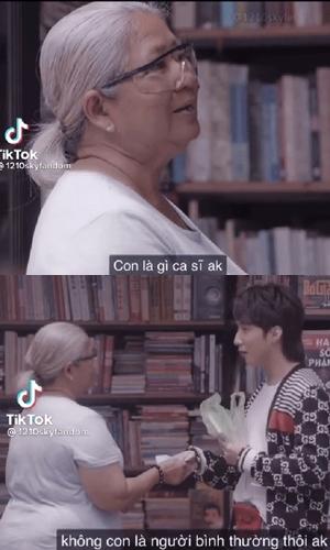 Câu trả lời dễ thương của Sơn Tùng khi cụ bà tra hỏi có phải ca sĩ?-2