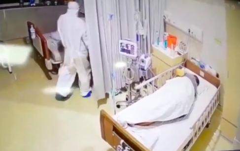 Đang lim dim, bệnh nhân la hét lớn khi một bóng trắng lướt tới-1