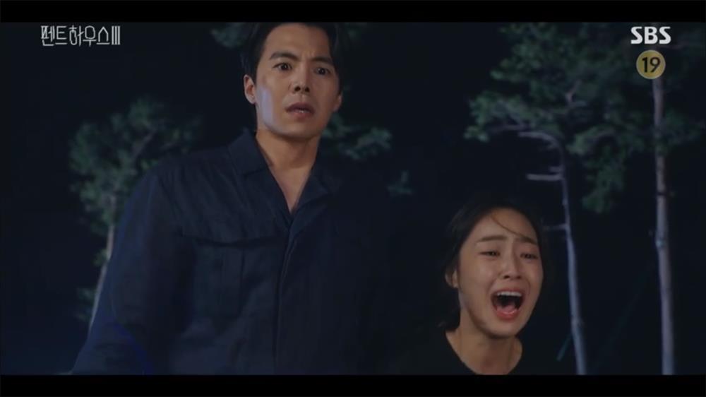 Penthouse 3 tập 13: Seo Jin giết chồng cũ, đẩy bà cả Shim xuống vực-30
