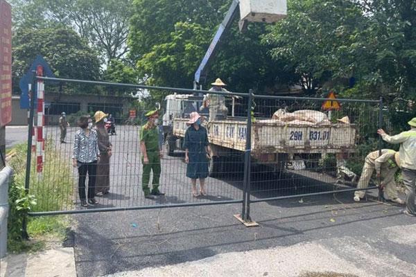 Hà Nội dựng thêm 30 chốt cứng-1