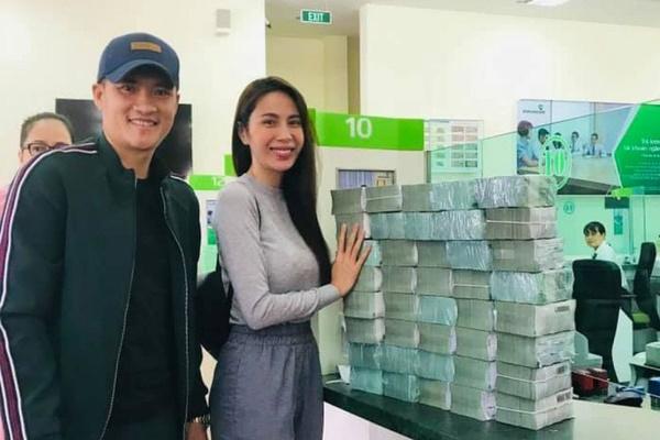 Thực hư Thủy Tiên dùng 3 số tài khoản nhưng chỉ sao kê 1-10