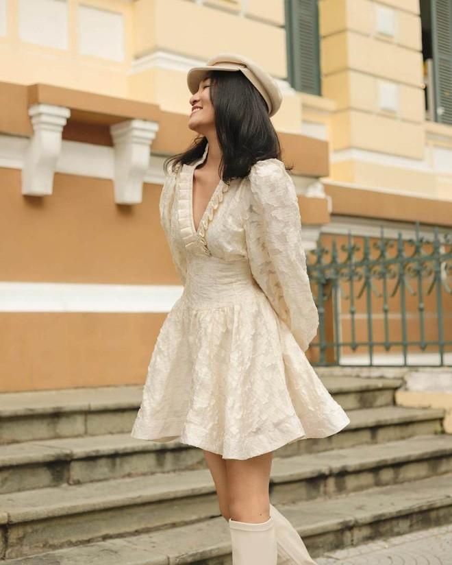 Bóc giá hàng hiệu Khả Ngân mặc trong 11 tháng 5 ngày-14