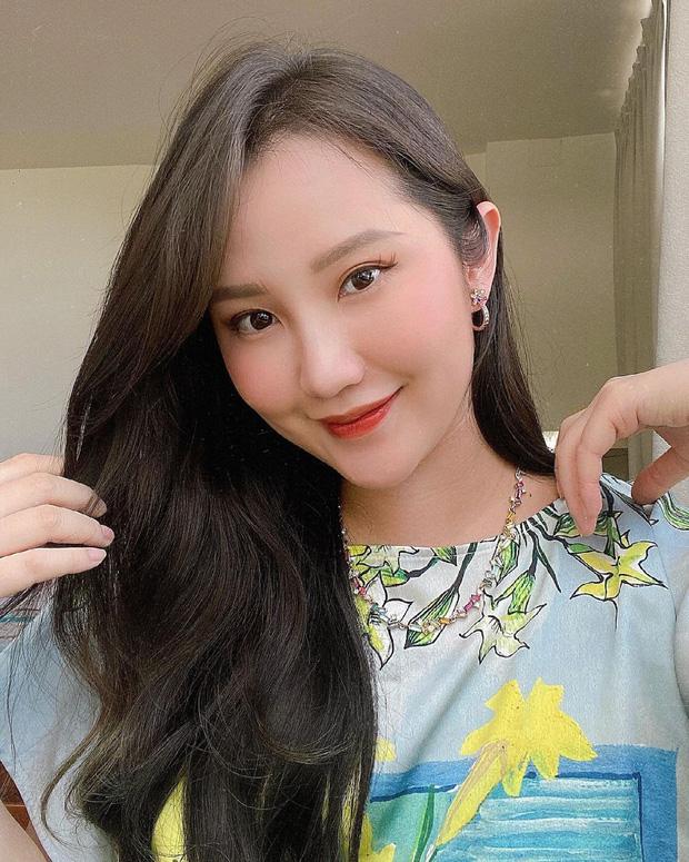 Vợ Phan Thành khoe ảnh, dân tình đổ dồn gương mặt lạ lẫm-4