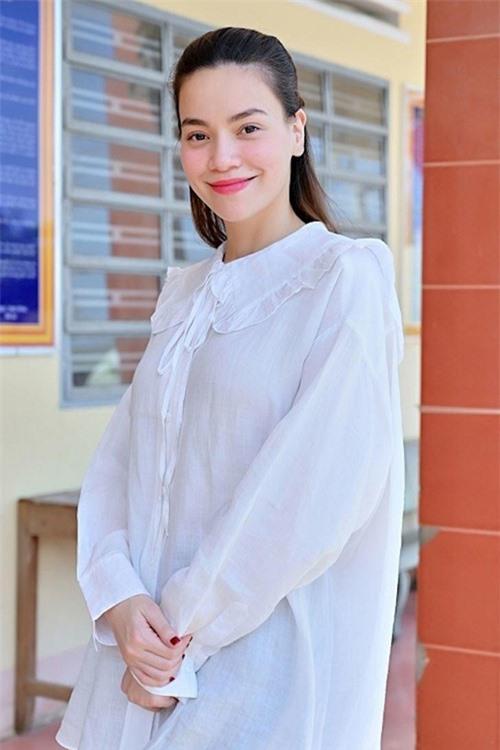 Loạt mỹ nhân giấu bụng bầu đỉnh cao đến lúc sinh mới vỡ lẽ-12