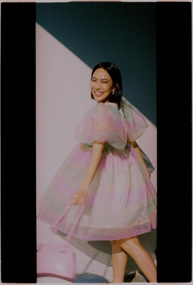 Loạt mỹ nhân giấu bụng bầu đỉnh cao đến lúc sinh mới vỡ lẽ-6