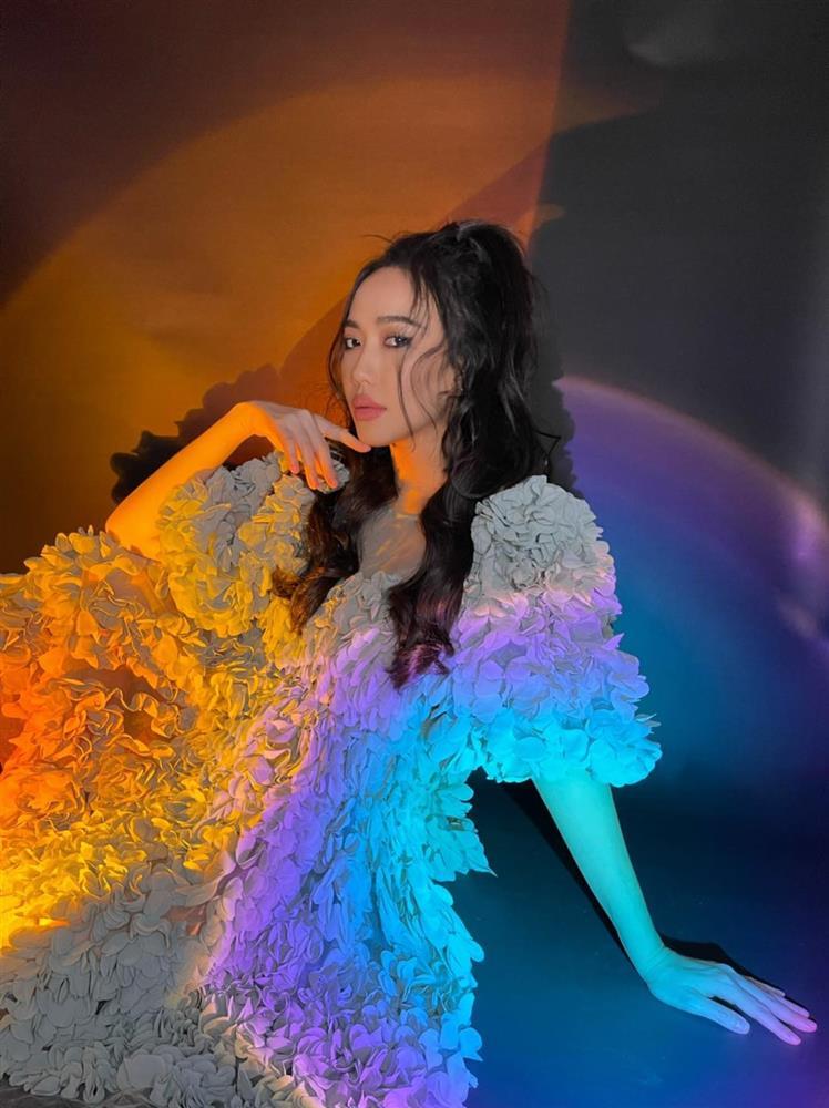 Loạt mỹ nhân giấu bụng bầu đỉnh cao đến lúc sinh mới vỡ lẽ-5