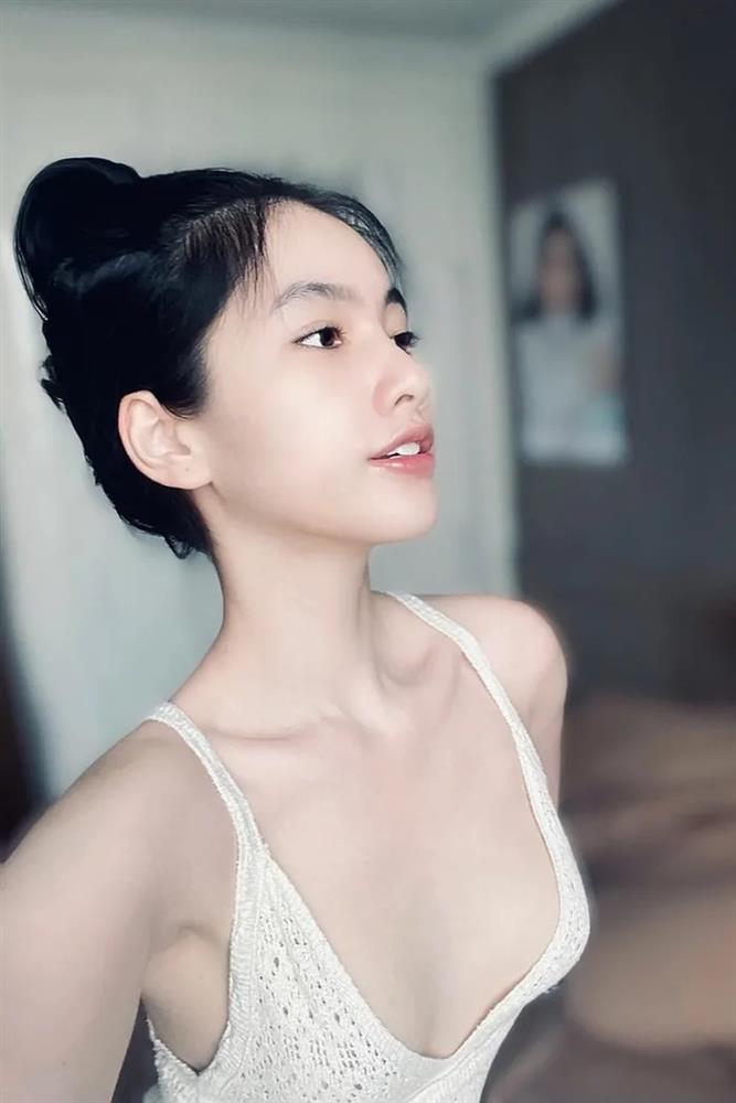 Cẩm Đan mặc như cởi sau tin đồn chia tay chồng cũ Lệ Quyên-7