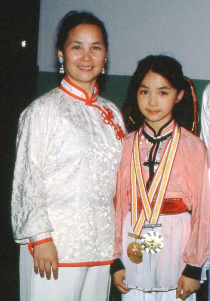 Em gái nổi tiếng của Chân Tử Đan-2