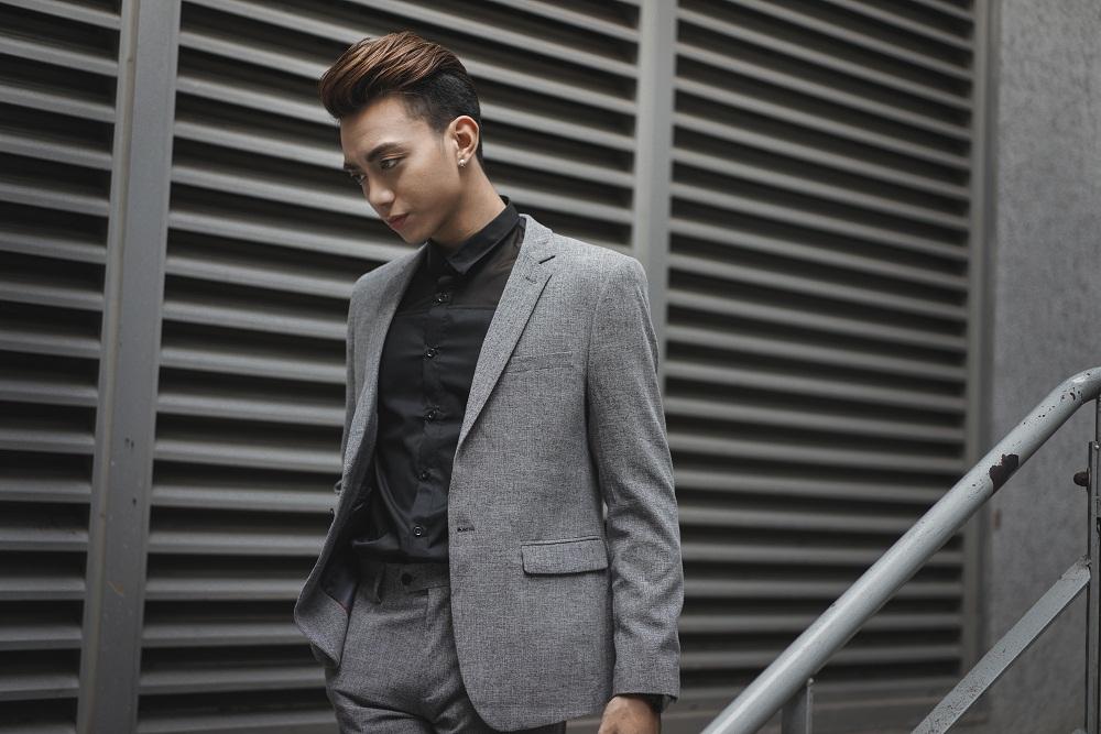 Soobin Hoàng Sơn đi tiêm vaccine lại được quân nhân cắt tóc miễn phí-6