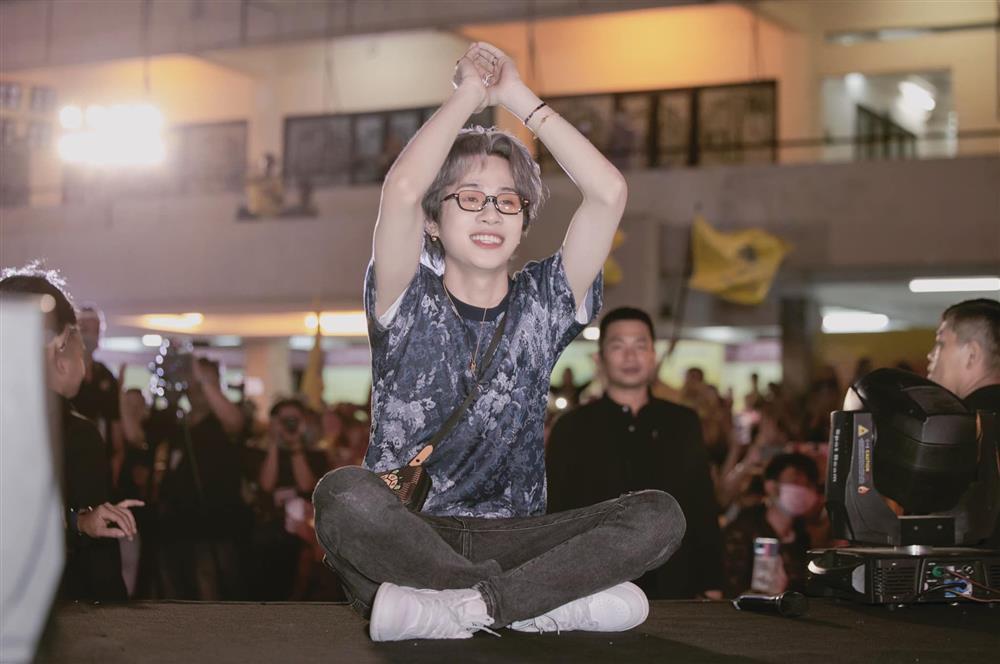 Fan lại đẩy Jack vào tranh cãi liên quan đến BlackPink-1