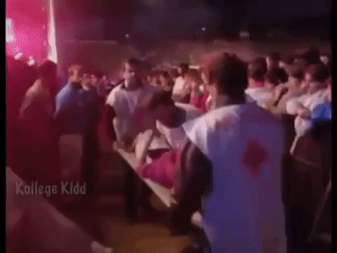 Concert sợ nhất lịch sử: 23 người mất mạng, 5.000 người ngất xỉu-3