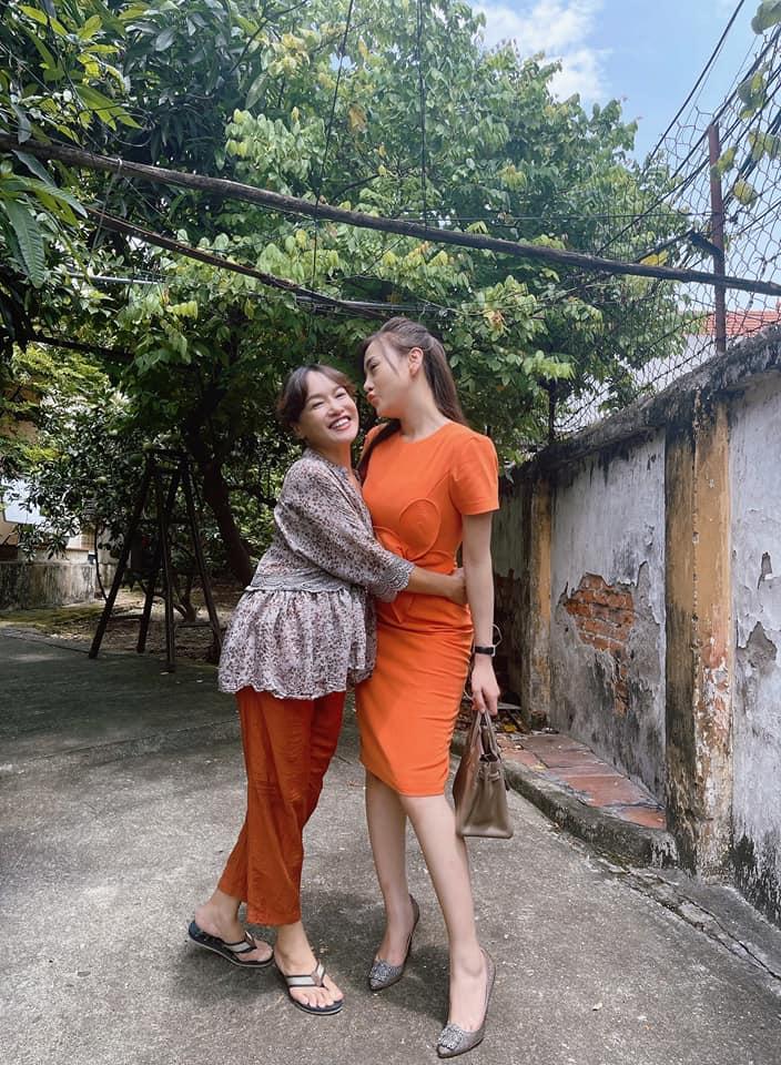 Phương Oanh xả ảnh sang chảnh sau khi làm vợ shark Long-4