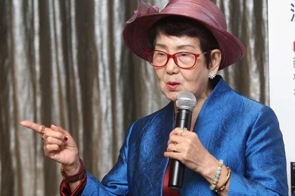 Bị vợ bỏ khi đang ngồi tù, người đàn ông kiện đòi lại nhà, đất từng tặng cô-2