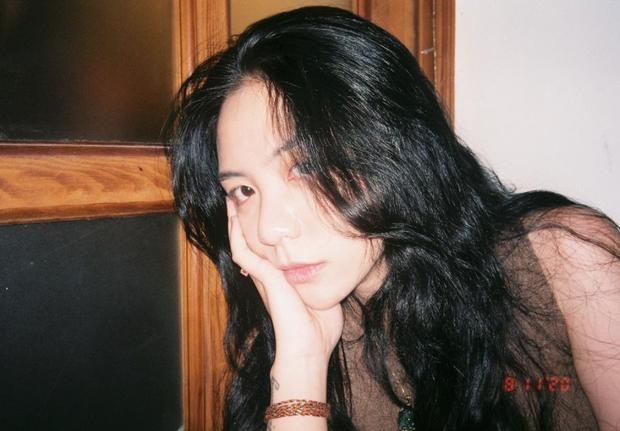 Con gái cô Văn Thùy Dương lên tiếng về hình xăm của mẹ-2