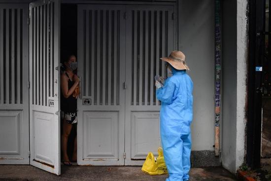 Gia đình 10 F0 ở TP.HCM tự chữa khỏi bệnh sau 18 ngày