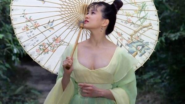 Hitomi Kudo gây ấn tượng không kém Diệp Tử My khi tham gia Liêu trai diễm đàm (1990).