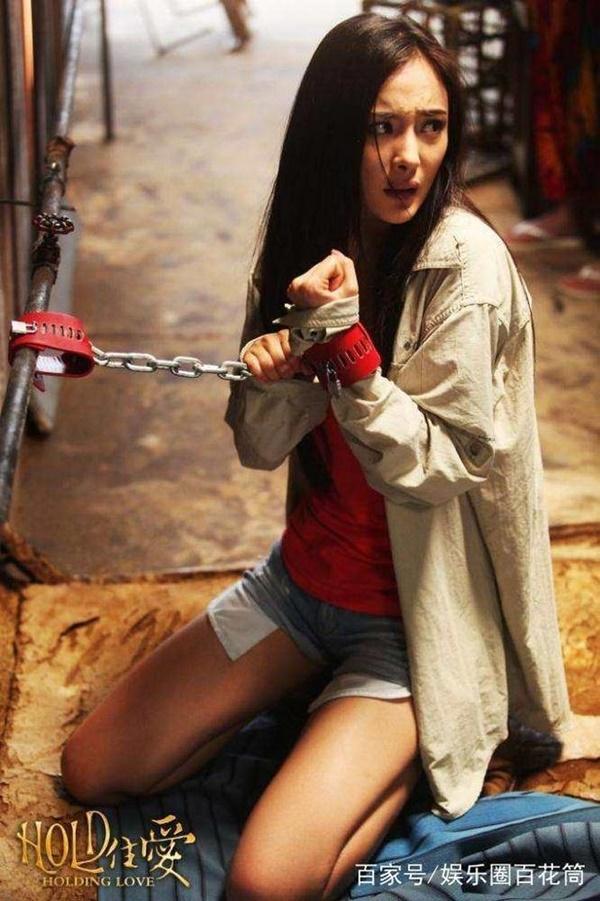 Những màn bắt cóc giả trân: Ngậm giẻ như bông, bị trói như không-7