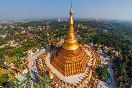 Lóa mắt với tòa tháp dát 7 tấn vàng của Myanmar