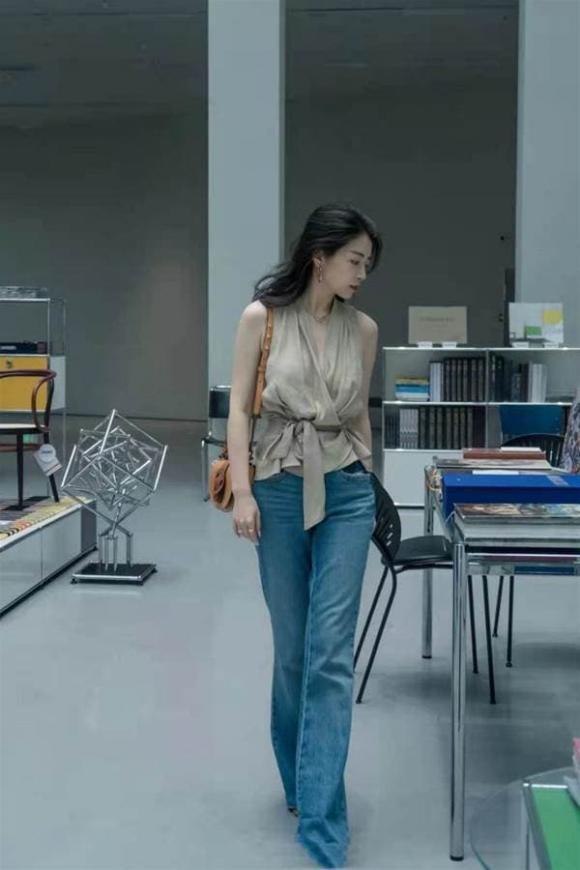 3 kiểu quần tây vừa béo vừa rẻ tiền phụ nữ qua tuổi trung niên nên tránh-5