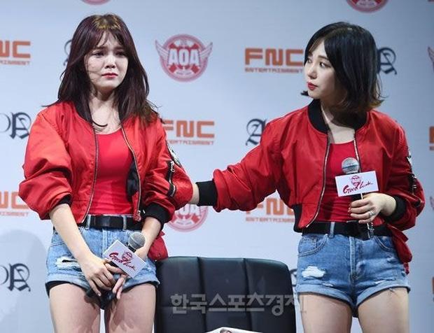 Dispatch tung ghi âm lật mặt: Mina (AOA) mới là người bắt nạt Jimin?-5