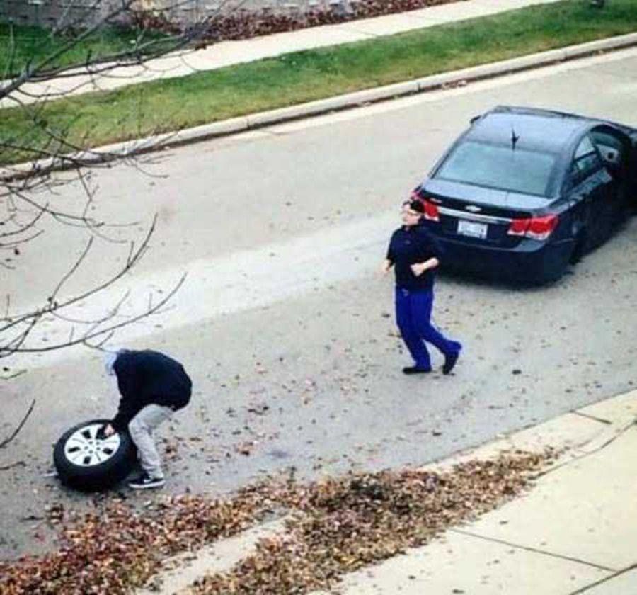 Những ngày Thần may mắn không độ, làm gì cũng đen như mực-1