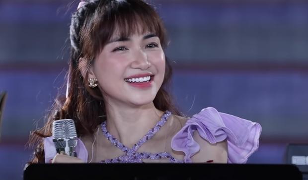 Hòa Minzy chốt thẳng 1 câu khi có người xin địa chỉ làm mũi-5