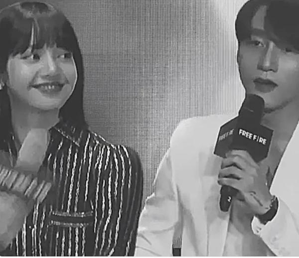 Sơn Tùng và Lisa đứng chung sân khấu, còn nhìn nhau với ánh mắt tình cảm?-2