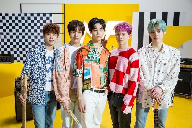 Công ty quản lý FNC đưa ra thông báo cả 5 thành viên của N.Flying đều dương tính với Covid-19.