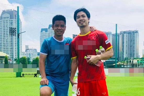 Động thái bất ngờ của Công Phượng khi bị mắng 'giải nghệ đi'