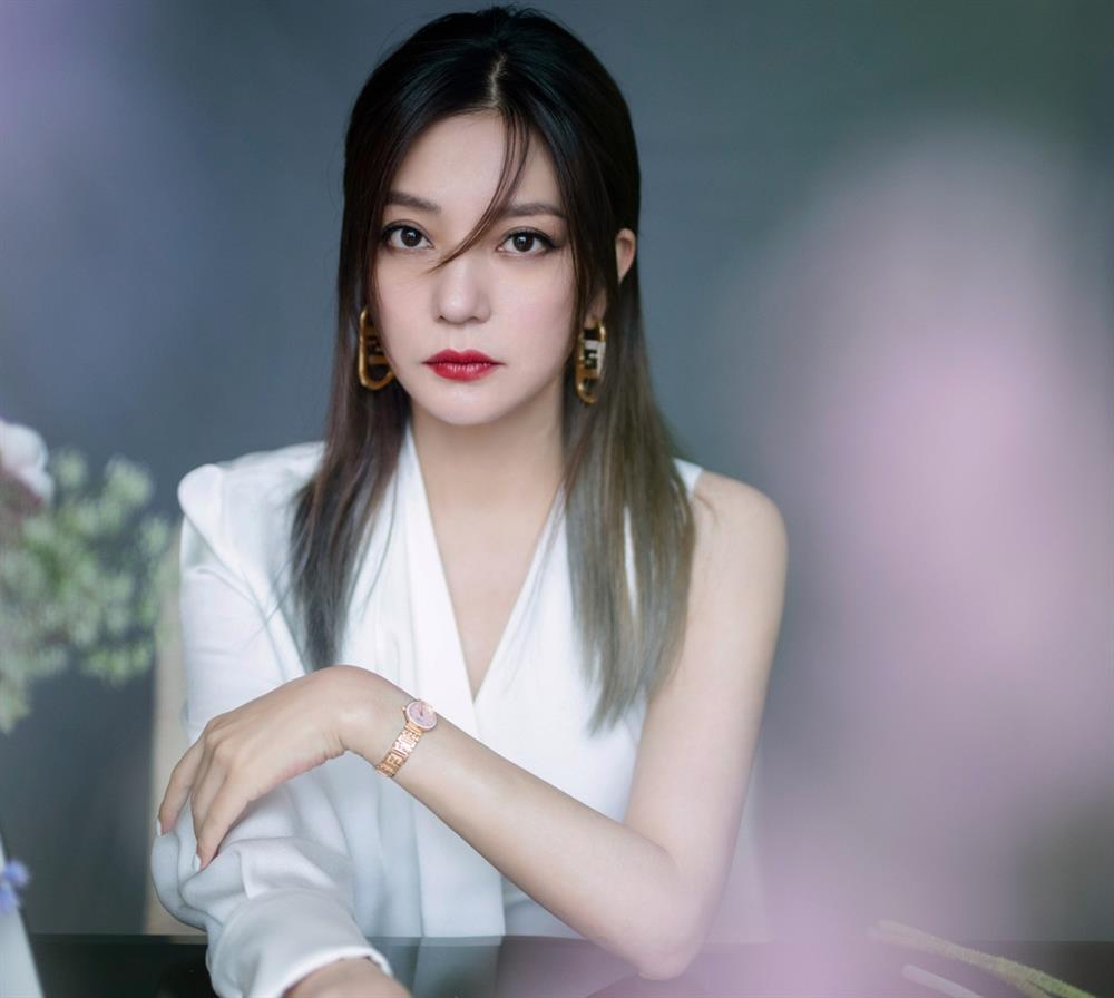 Triệu Vy bị thay thế-2