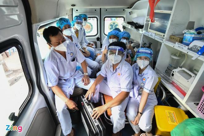 TP.HCM lo thiếu vaccine-1