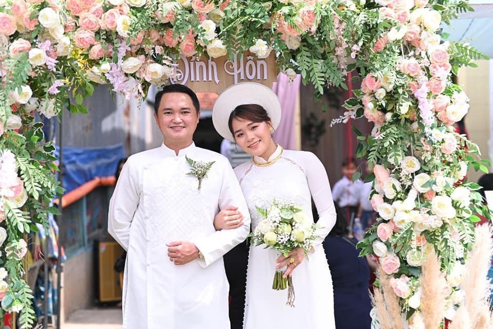 Thánh sún Ngân Thảo đổi đời: Xây nhà khủng, tậu xe, làm giám đốc-9