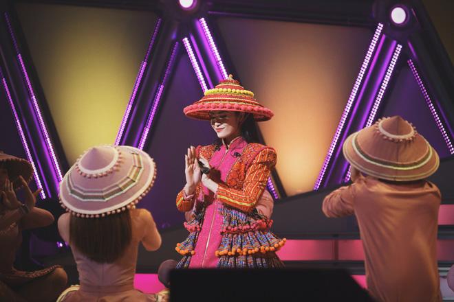 Đông Nhi trổ tài nói tiếng Nhật được khen như người bản xứ-3