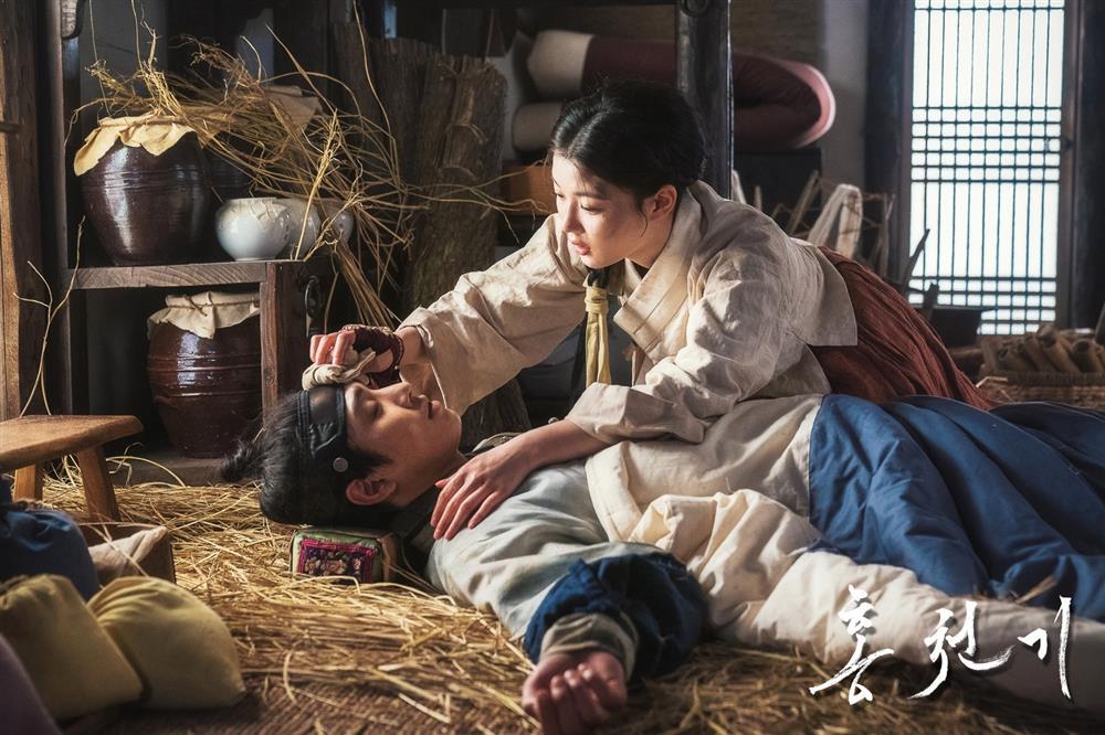 Hậu trường tình tứ của Kim Yoo Jung và Ahn Hyo Seop-5