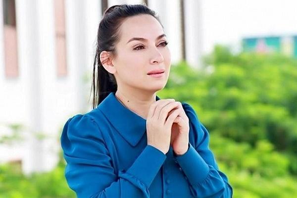 Dàn sao cầu an cho Phi Nhung trong ngày cúng Tổ nghiệp-7