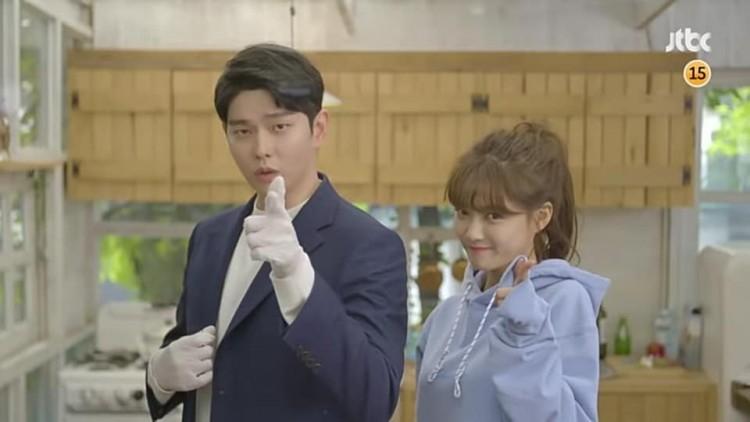 2 báu vật điện ảnh Hàn Kim Yoo Jung - Kim So Hyun: kẻ tám lạng người nửa cân-13