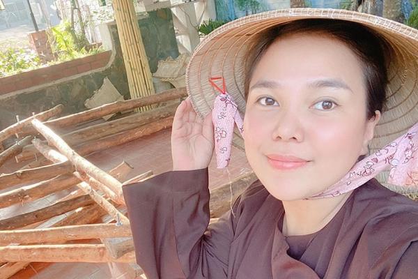 Clip: Giang Kim Cúc cùng bạn bè hò hét ầm ĩ, chửi thề tục tĩu-2