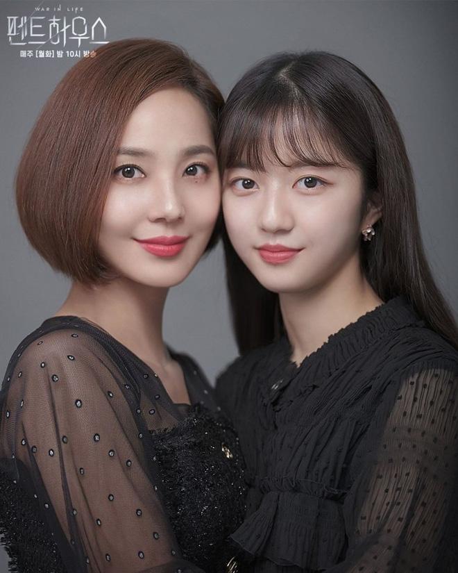 Nữ diễn viên làm nên điểm sáng ngọt ngào giữa những drama trong Penthouse-2