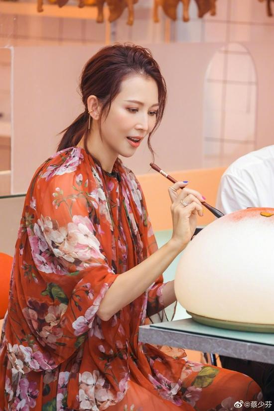 Á hậu Hong Kong Thái Thiếu Phân mắc chứng sợ xã hội-1