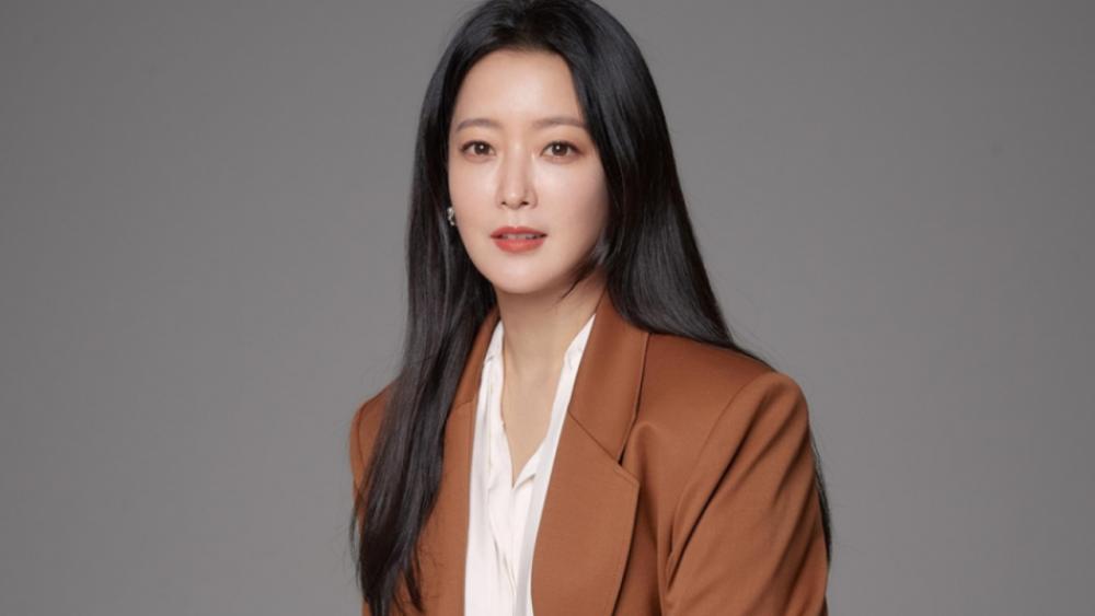Kim Hee Sun cứu bạn diễn trước nguy cơ bỏng mặt-3