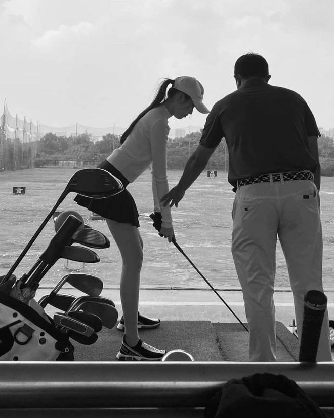 MC Thanh Thanh Huyền khoe chơi golf, netizen cà khịa từng câu chữ-4