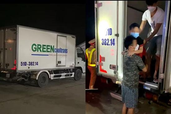 15 người ngồi thùng xe đông lạnh 'thông chốt', vài người đã khó thở