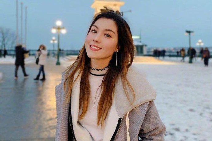 Á hậu Hong Kong bị TVB bắt thẩm mỹ, chèn ép gần như chết đói-5