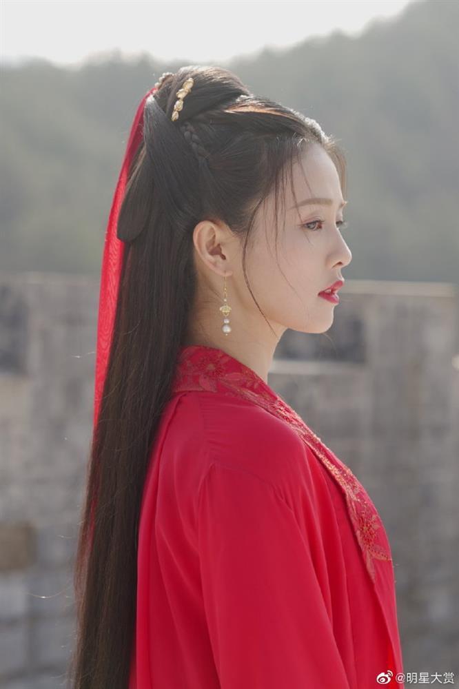 Tạo hình y phục cổ trang đỏ đẹp kinh diễm của Bạch Lộc-12