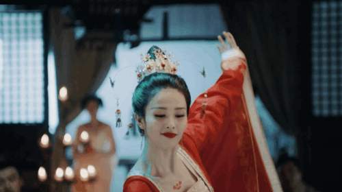 Tạo hình y phục cổ trang đỏ đẹp kinh diễm của Bạch Lộc-2