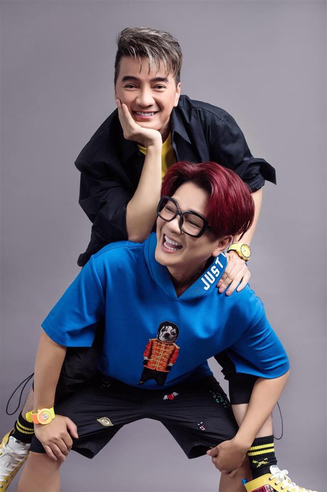 Vũ Hà nhảy đổng khi bị vặn vẹo về Đàm Vĩnh Hưng-1