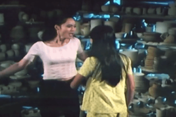 Hương Vị Tình Thân tập 33: Thy ghen nổ mắt vì Nam được đại diện gia đình-23