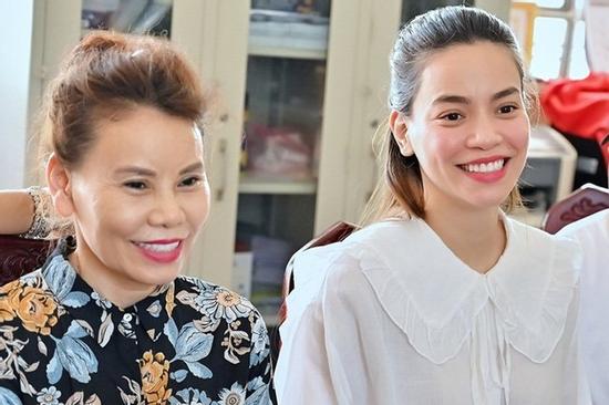 Mẹ Hồ Ngọc Hà dùng 3 tài khoản, giải ngân chậm 8 tháng?